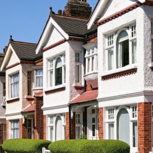 Annual house price growth rose to 6.9% in February