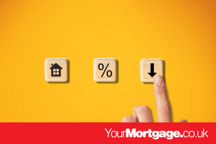 Average mortgage rates continue to fall 