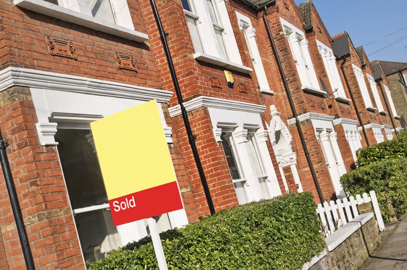 Sold sign mortgage approvals