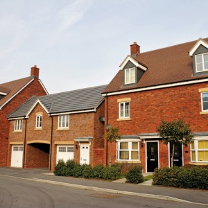 Fixed rate mortgages fall in cost