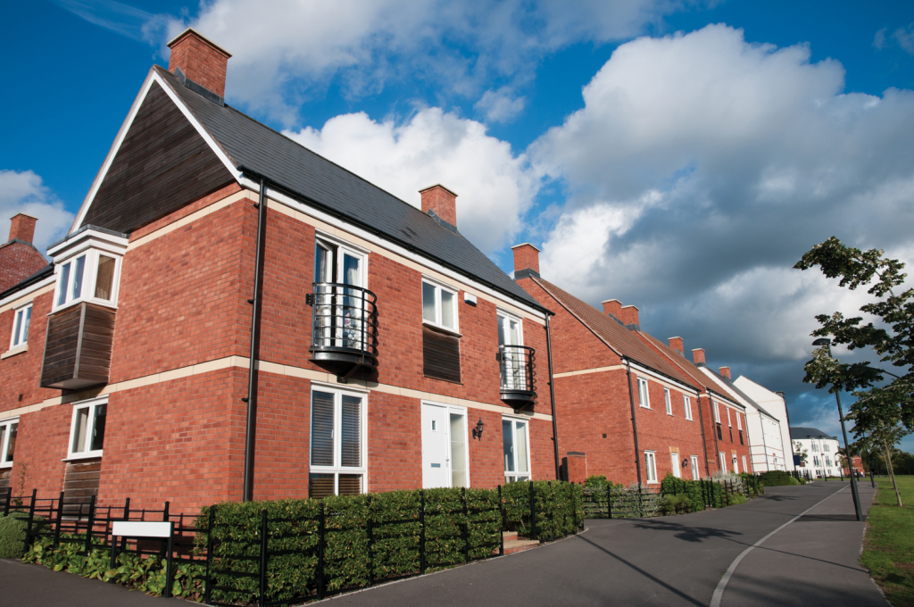 Government commits to delivering 300,000 social and affordable homes